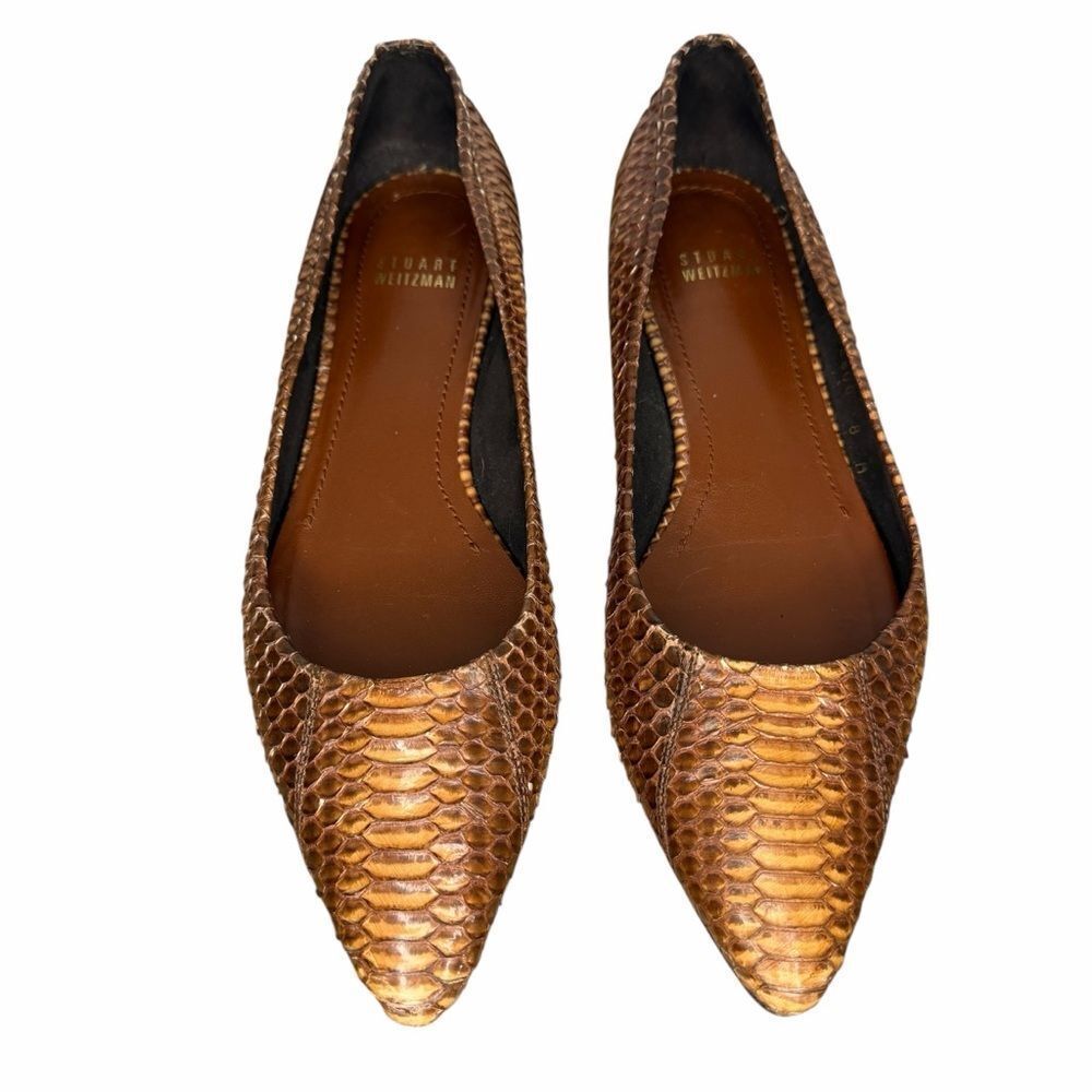 Stuart Weitzman Snakeskin Pointed Toe Flats size 8M Brown Leather Classic Shoes
